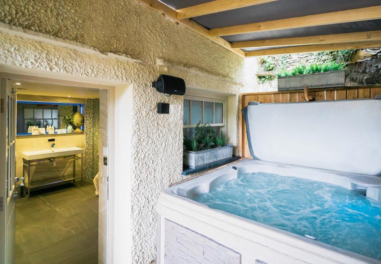Church Suites By The Cranleigh Boutique Bowness-on-Windermere Extérieur photo